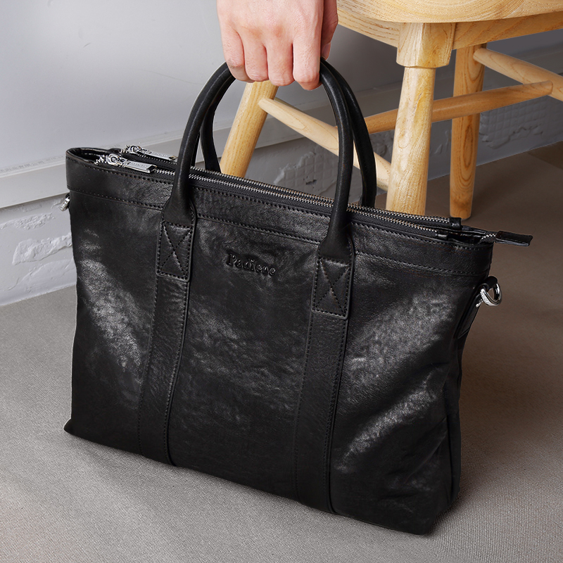 Leather Briefcase - 남성용 가죽 소재의 고급스러운 핸드백, 세련되고