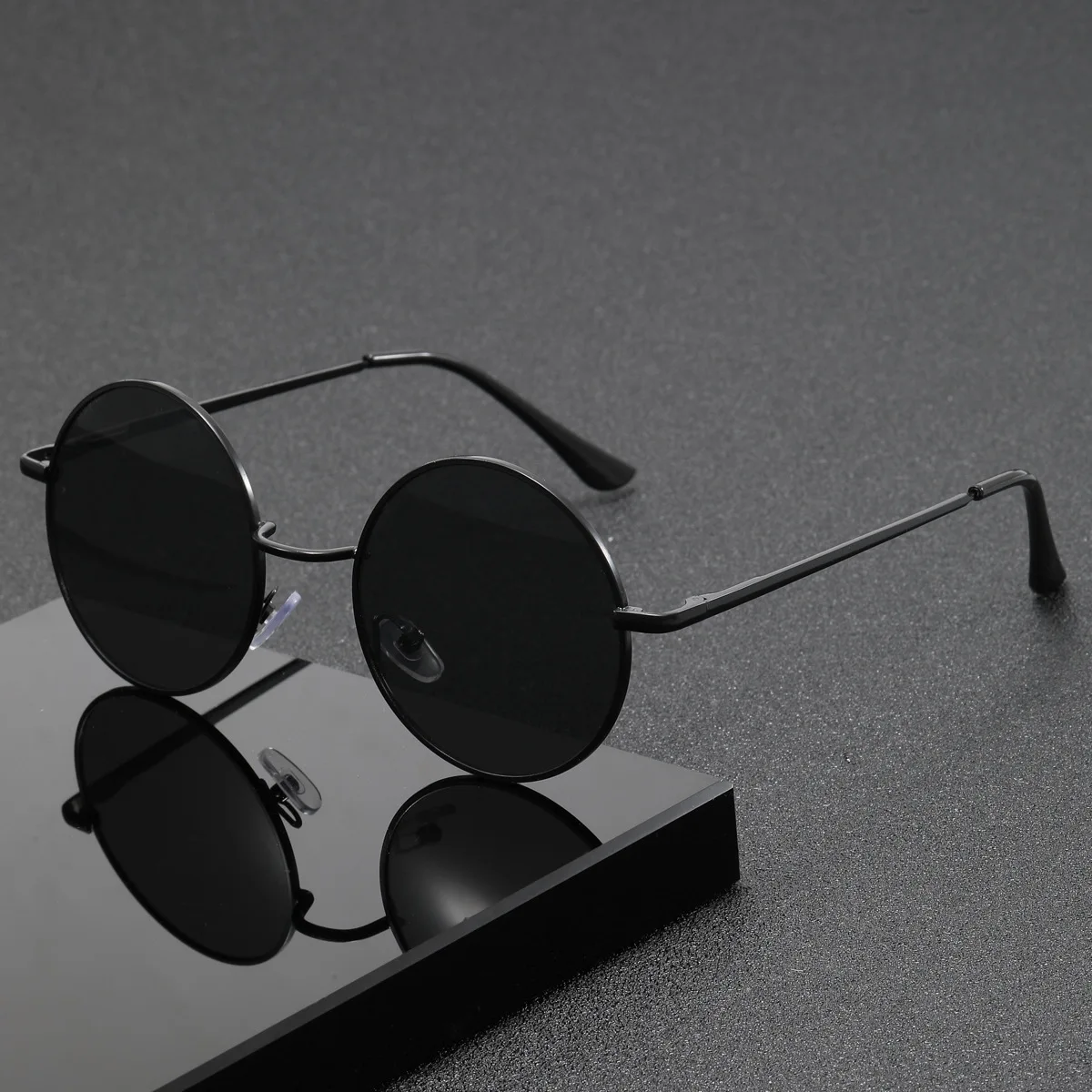 새로운 스타일의 작은 둥근 여성용 선글라스, 트렌디하고 - Designer Sunglasses 리뷰 및 가격